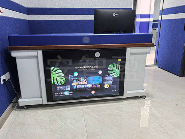 审讯室实拍案例-审讯桌